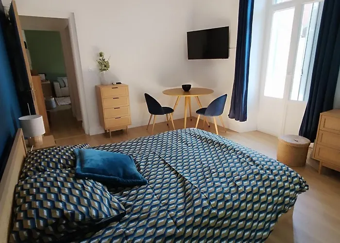 Logis Cosy Du Centre 公寓 艾克斯莱班